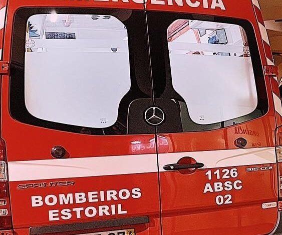 MULHER atropelada com gravidade por comboio no Monte Estoril