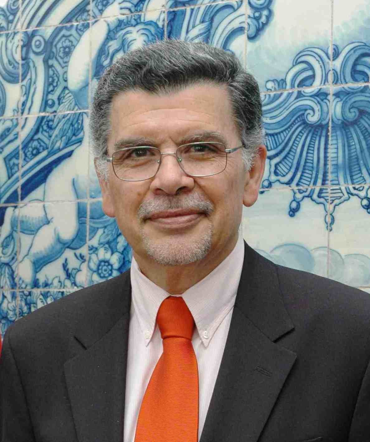 CAPUCHO ainda não decidiu quem vai apoiar à Câmara de Cascais embora “reconheça em Piteira Lopes qualidades para o cargo”