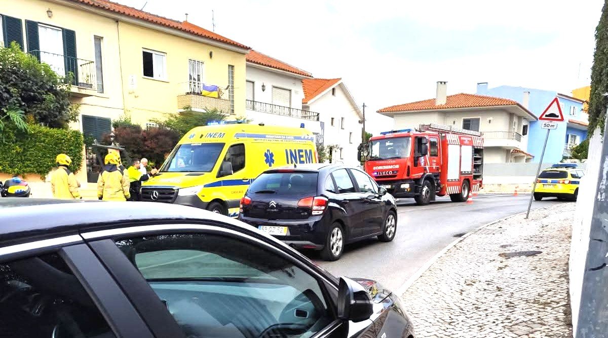 MOTORISTA de autocarro que chocou contra paragem foi acometido de ataque súbito metabólico