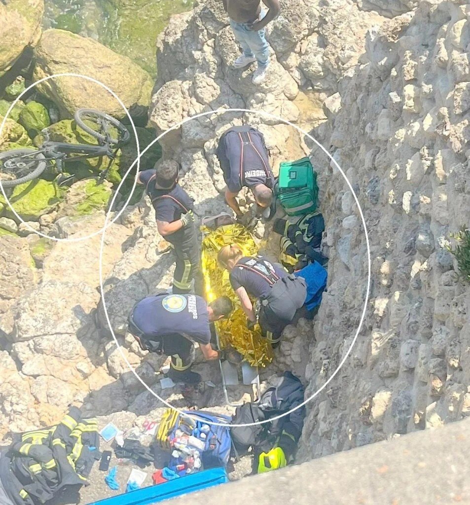 CICLISTA ferido com gravidade ao cair de 10 metros de altura em arriba na Parede