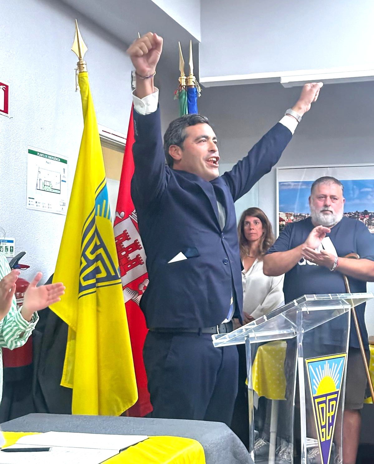 JOÃO Vieira é o novo presidente do Estoril Praia com 129 votos